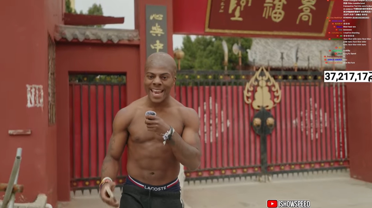 光頭造型！Speed中國行來到鄭州少林寺，上香拜佛學(xué)功夫