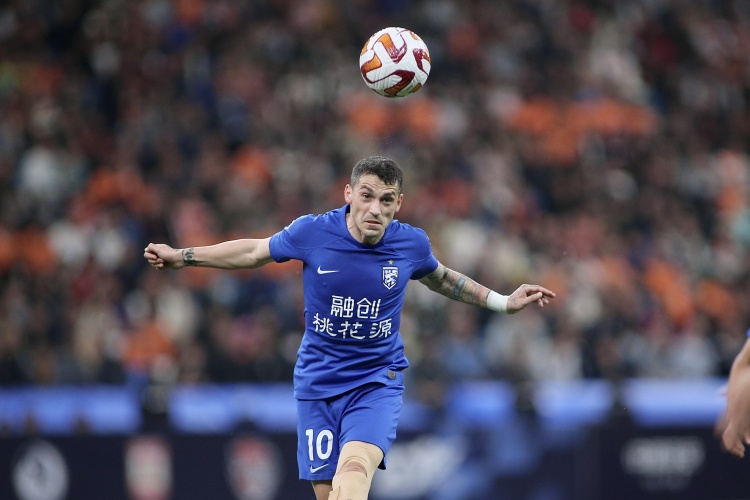 斯基拉：中超舊將斯坦丘接近免簽加盟熱那亞，合同期限到2027年